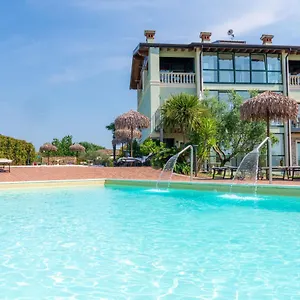  Apartment Bertoletta Village Italien
